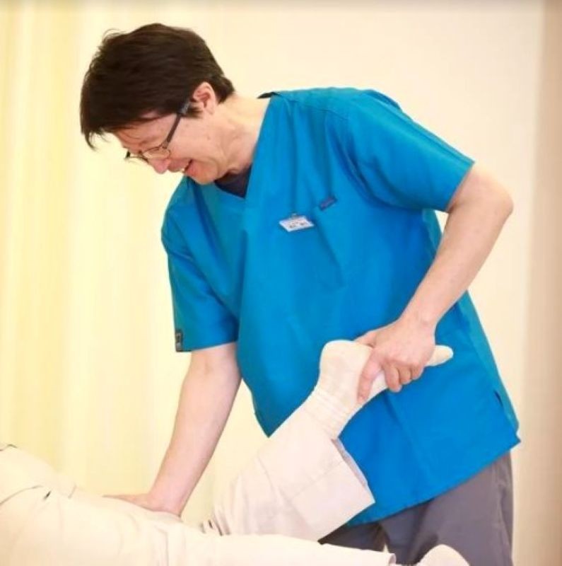 四ツ池Reborn整骨院 施術